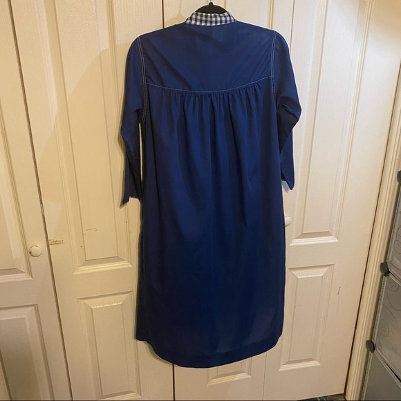 Models coat nightgown - Picture 3 of 5